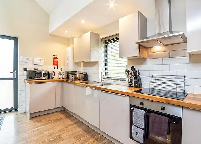 4 Monkbar Mews - Uk2693